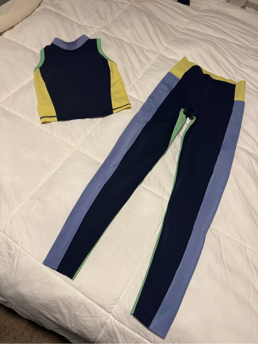 Sweaty Betty Power Zip Back Top and Power High Waist color Block Ultra Leggings